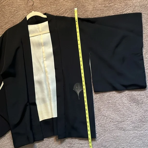 Custom-made Silk Kimono-style Jacket - Picture 7 of 8